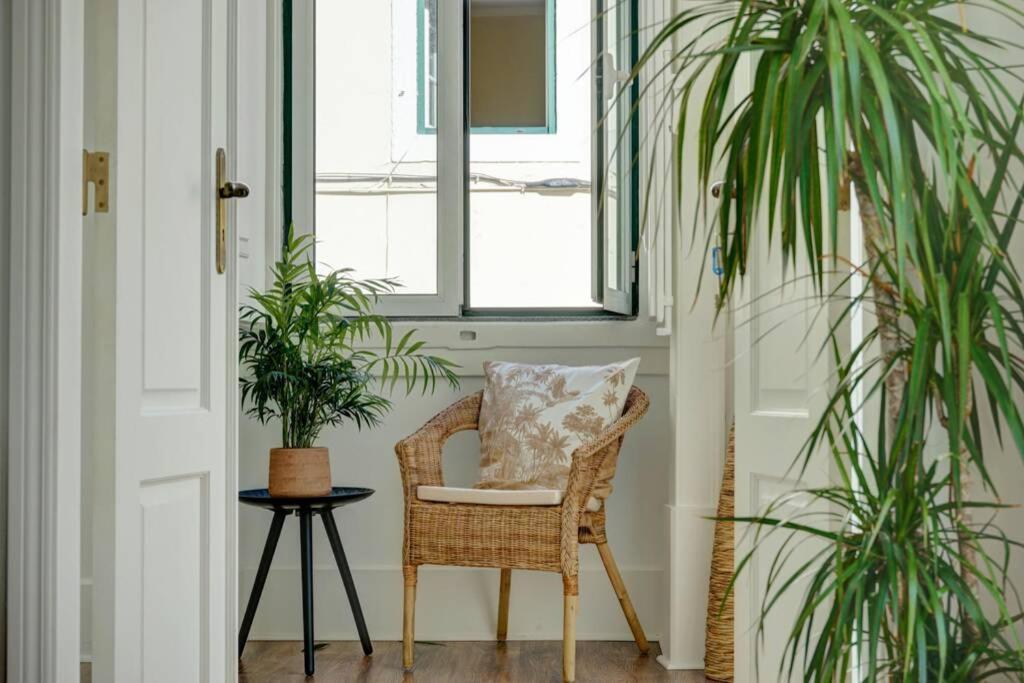 Unique Sao Bento Apartment Ideal For A Group Lissabon Exterior foto
