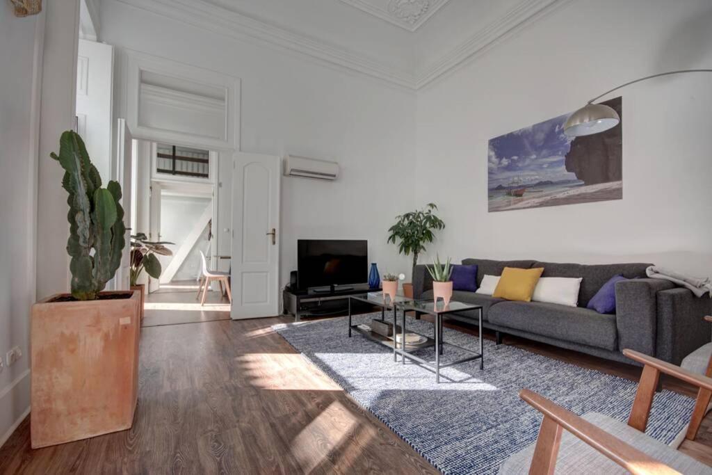 Unique Sao Bento Apartment Ideal For A Group Lissabon Exterior foto