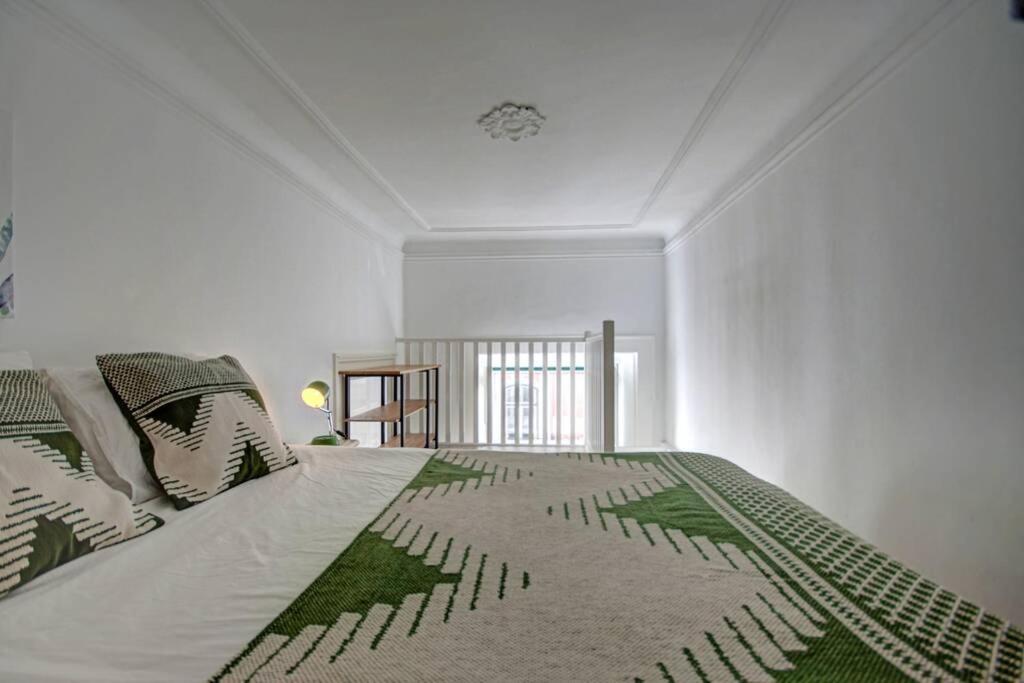 Unique Sao Bento Apartment Ideal For A Group Lissabon Exterior foto