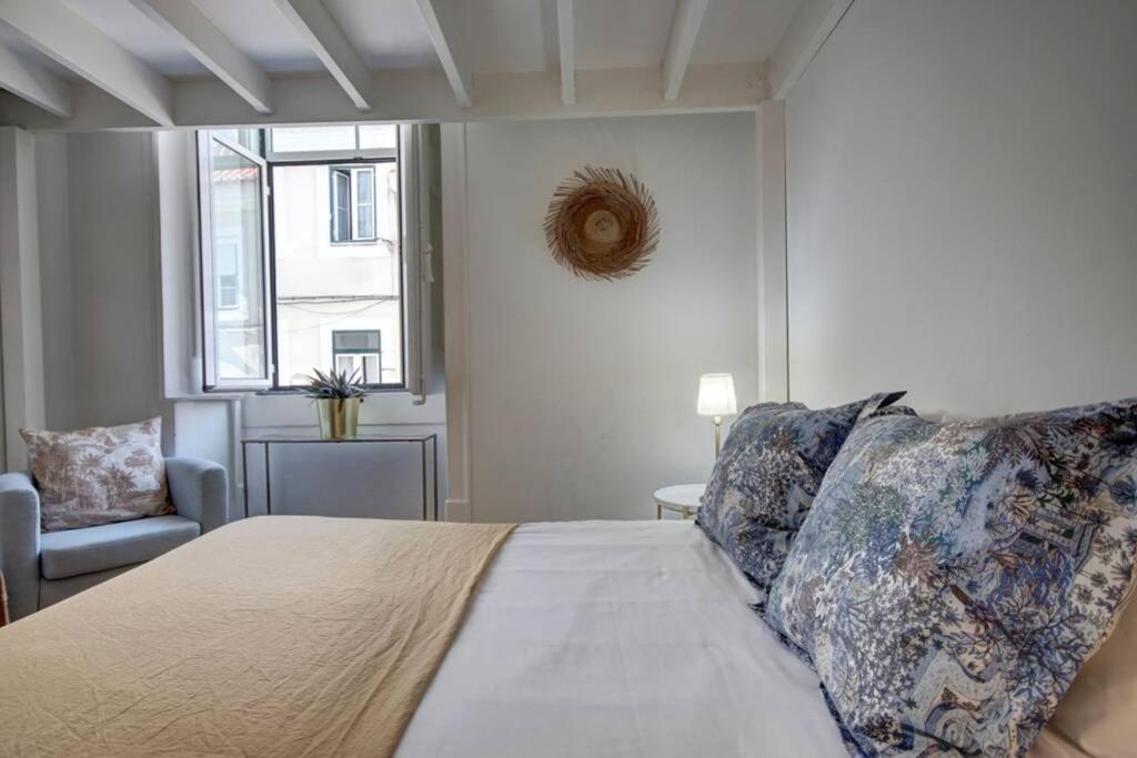 Unique Sao Bento Apartment Ideal For A Group Lissabon Exterior foto