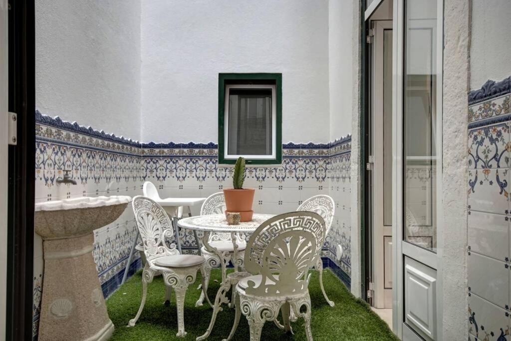 Unique Sao Bento Apartment Ideal For A Group Lissabon Exterior foto