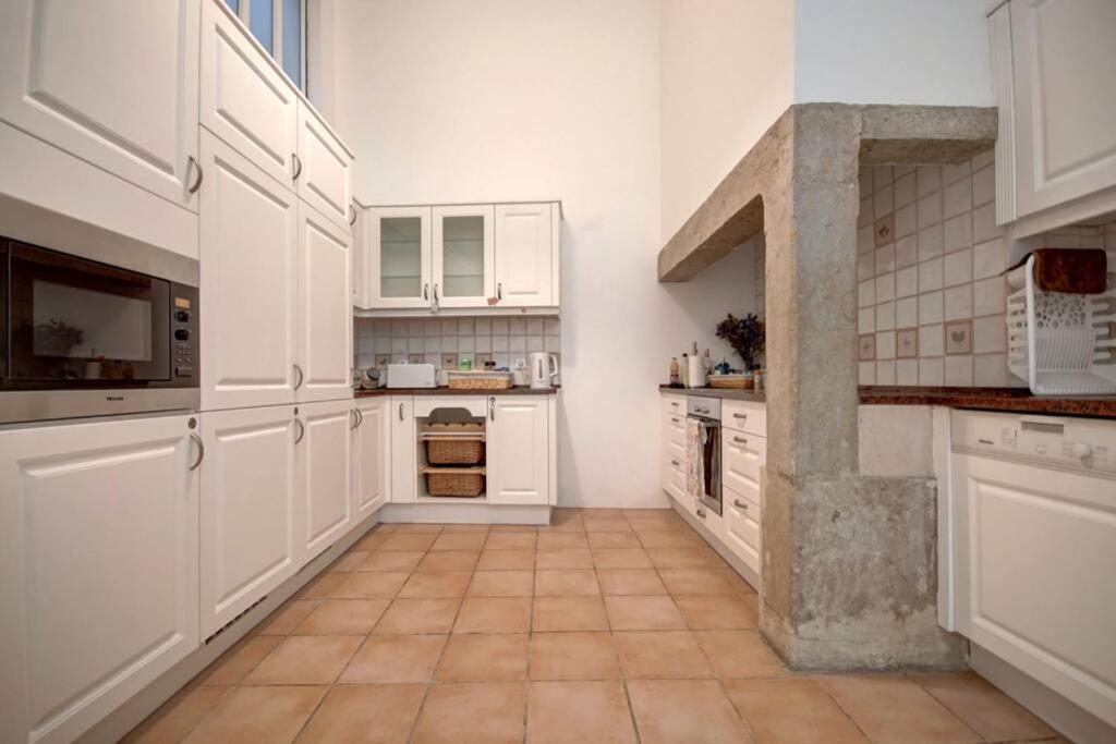 Unique Sao Bento Apartment Ideal For A Group Lissabon Exterior foto